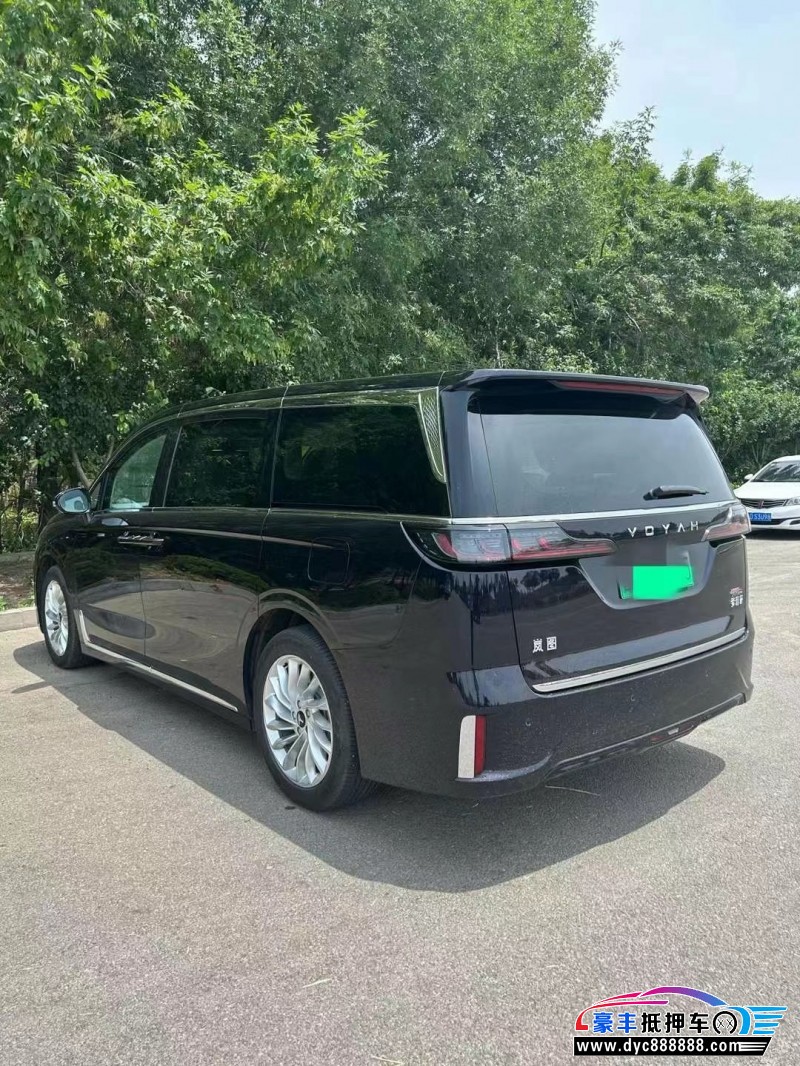 24年岚图梦想家轿车抵押车出售