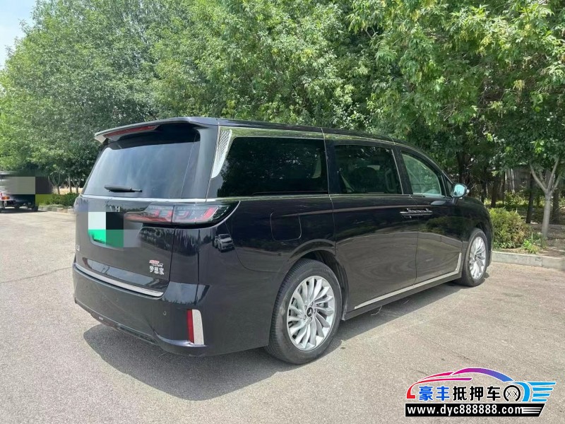 24年岚图梦想家轿车抵押车出售