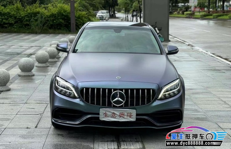 20年奔驰C轿车抵押车出售