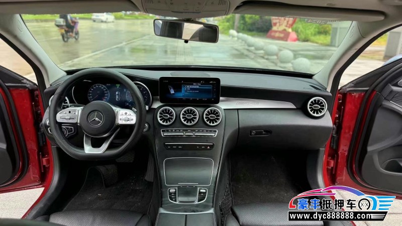 20年奔驰C轿车抵押车出售