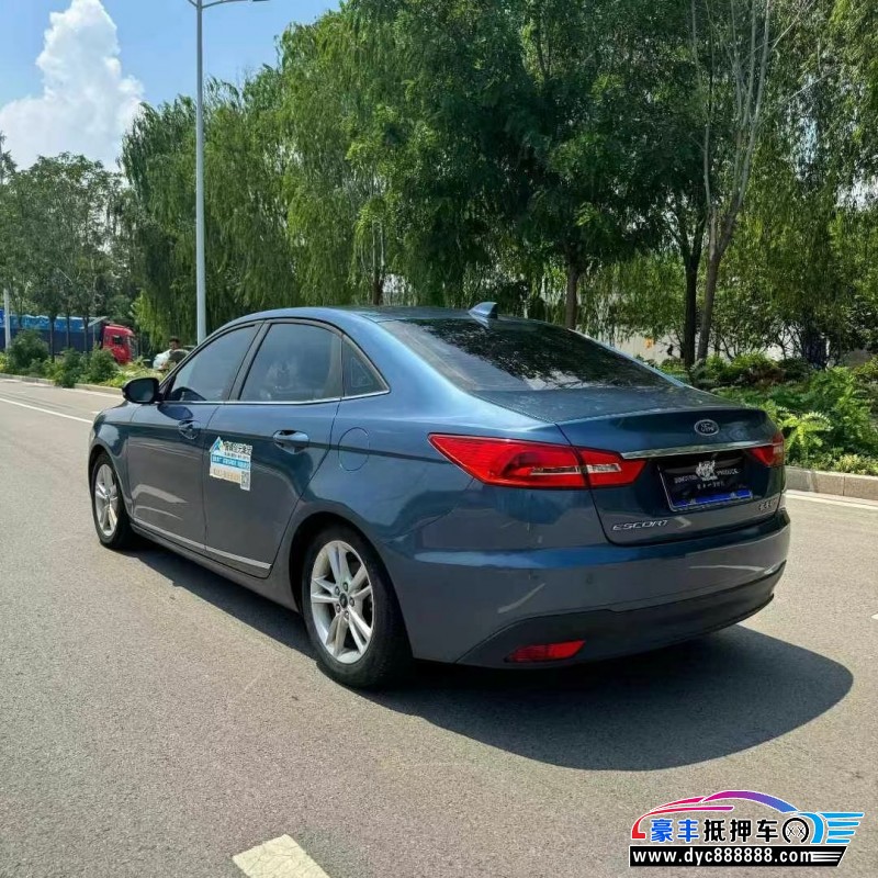 19年福特福睿斯轿车抵押车出售