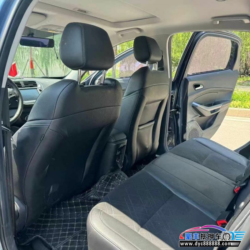 19年福特福睿斯轿车抵押车出售