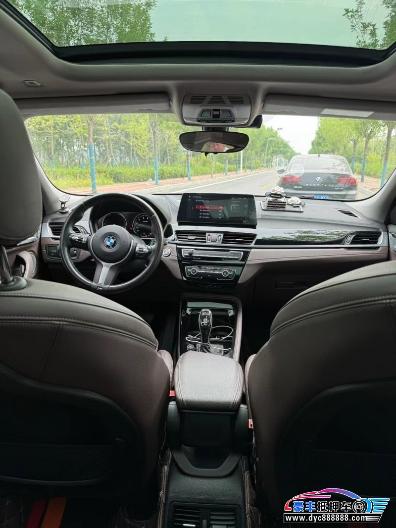 21年宝马X2轿车抵押车出售