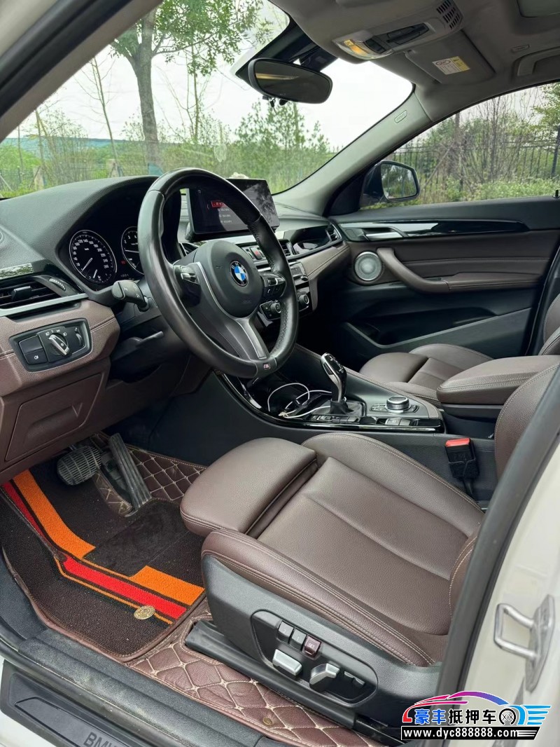 21年宝马X2轿车抵押车出售