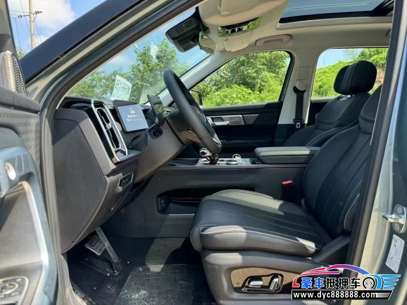 24年奇瑞探索轿车抵押车出售