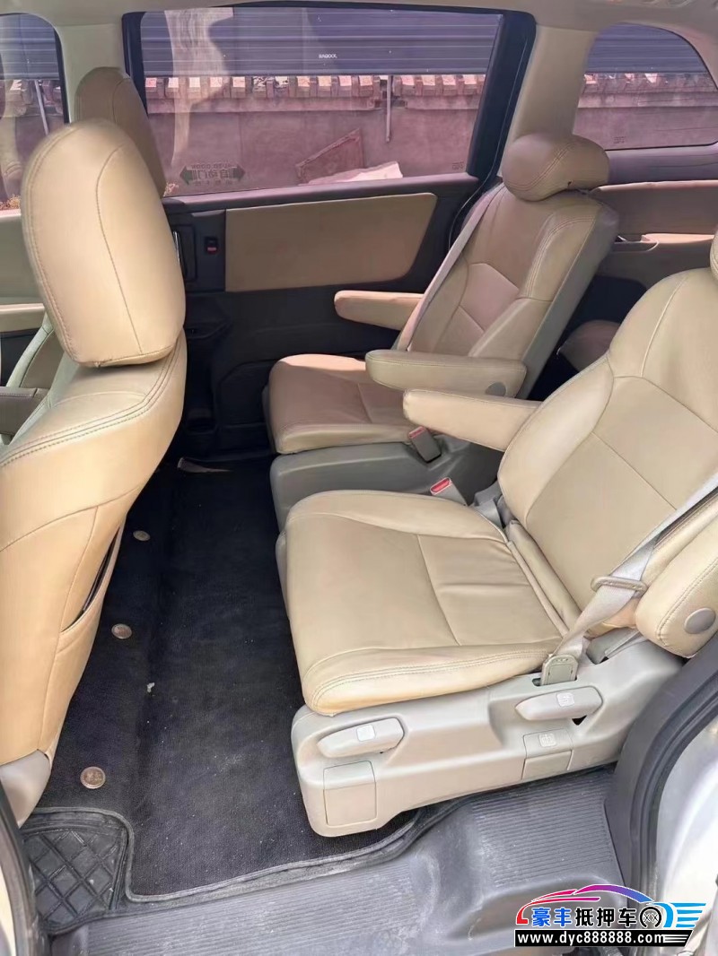 16年本田奥德赛轿车抵押车出售