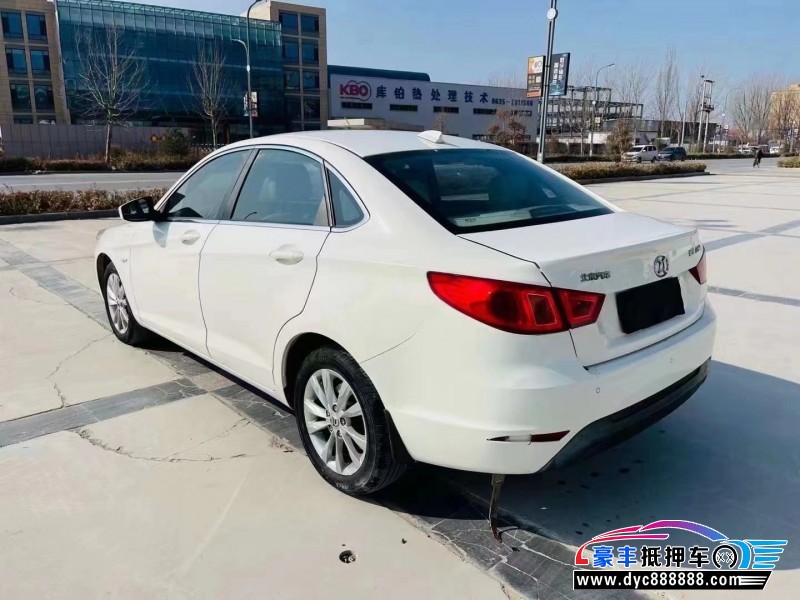 16年北汽绅宝D60轿车抵押车出售