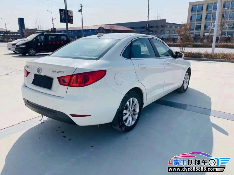 16年北汽绅宝D60轿车抵押车出售