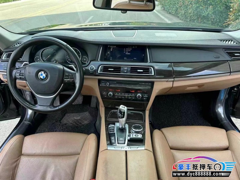 14年宝马7系轿车抵押车出售