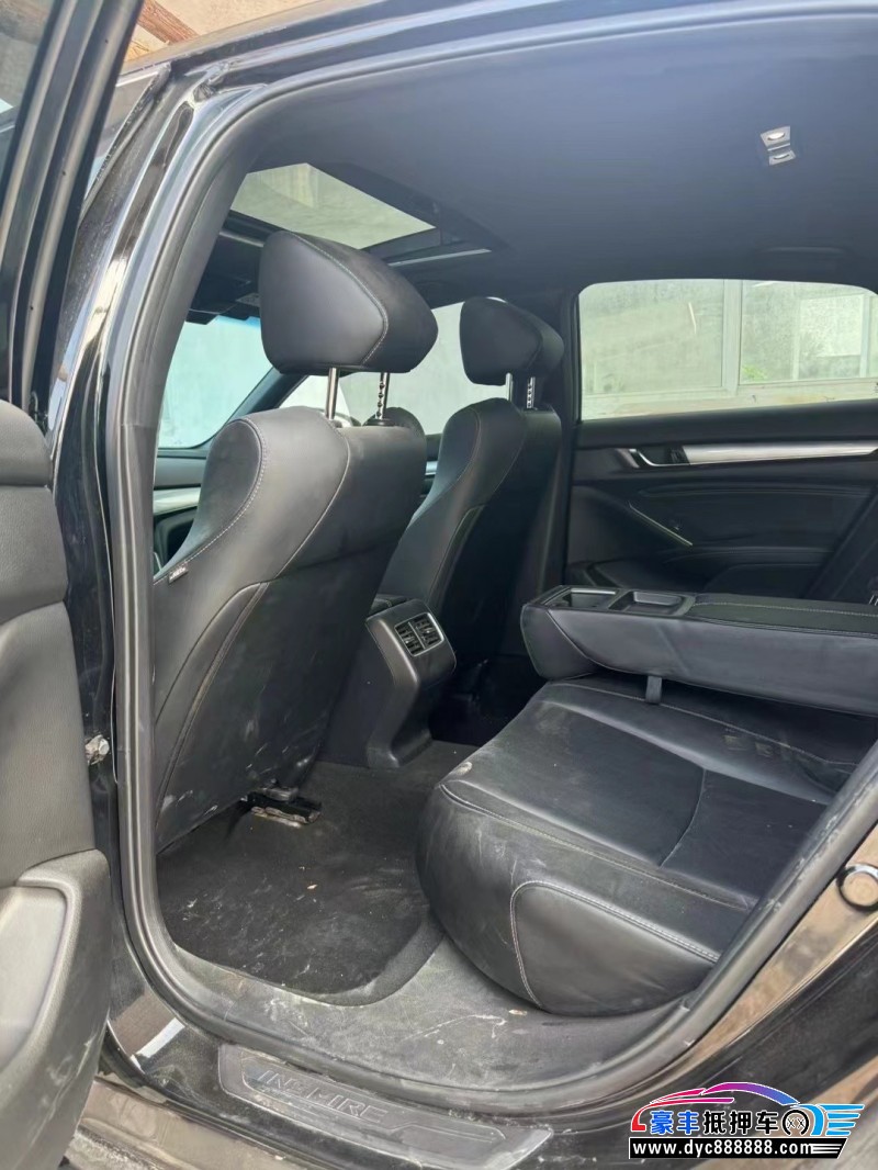 22年本田英诗派轿车抵押车出售