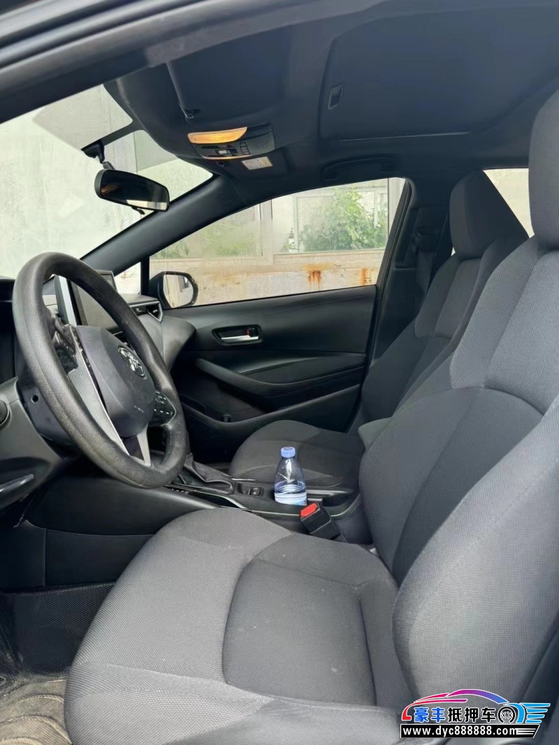 23年丰田雷凌轿车抵押车出售