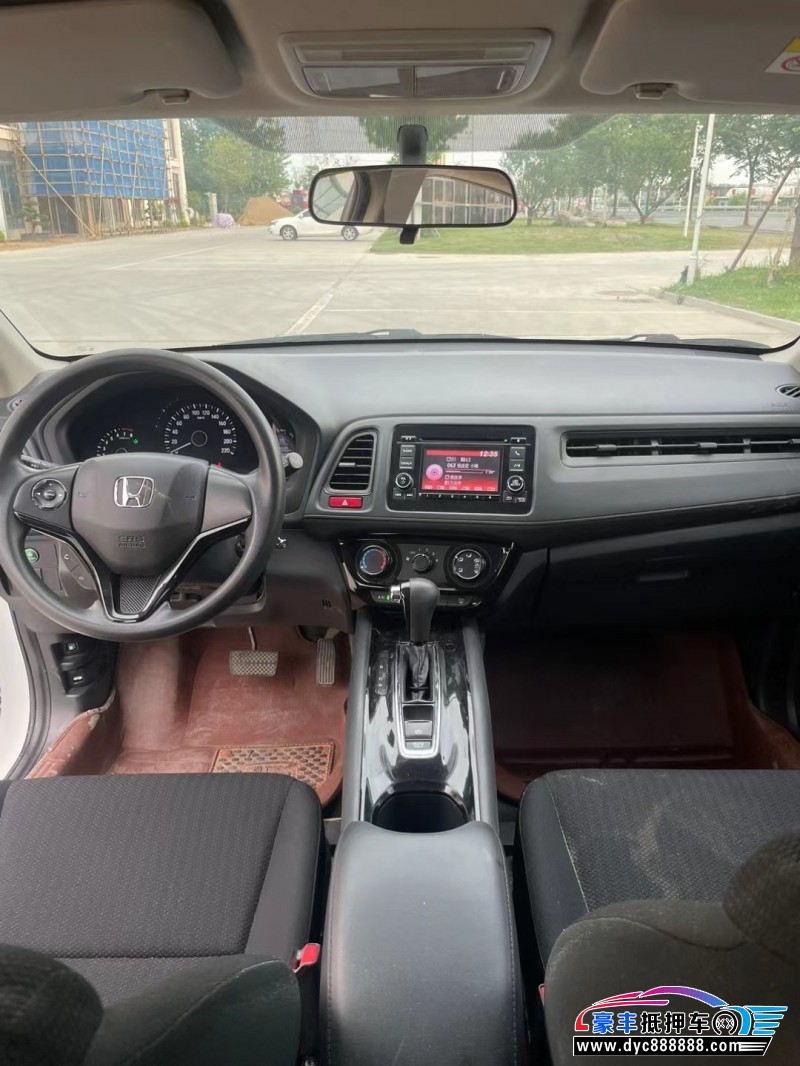 16年本田缤智轿车抵押车出售