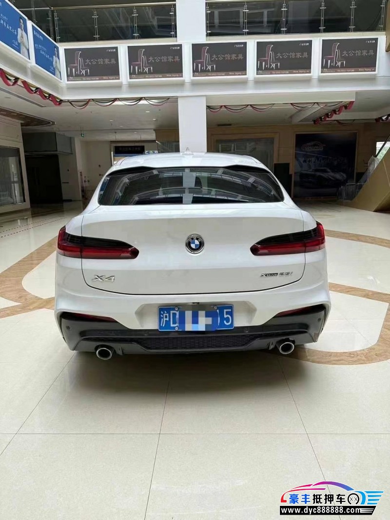 19年宝马X4轿车抵押车出售