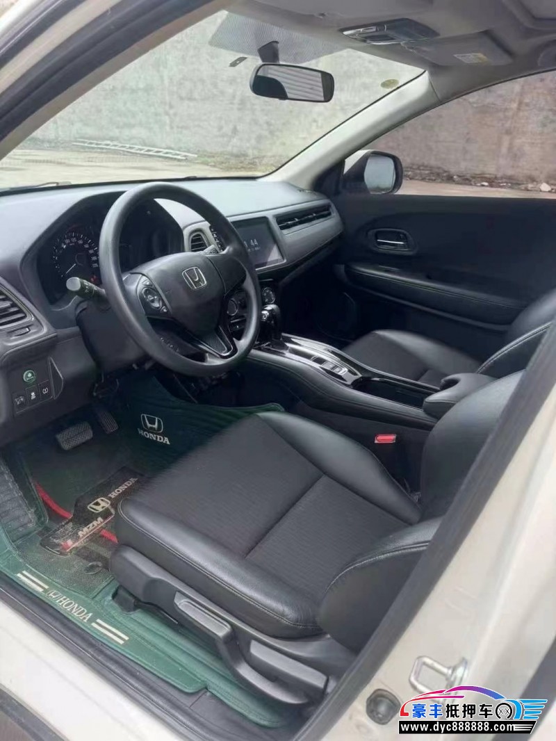 22年本田缤智轿车抵押车出售