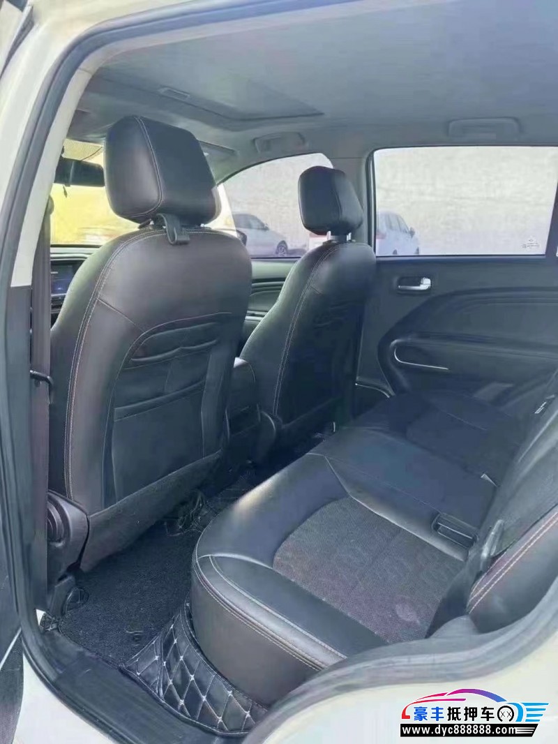 19年传祺gs3轿车抵押车出售