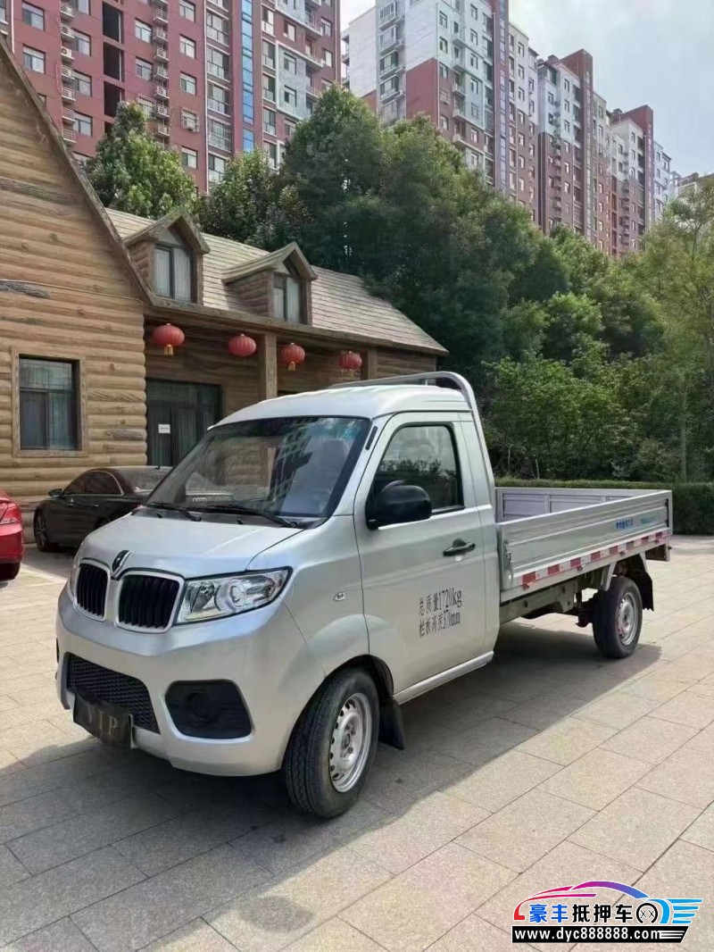 21年金杯T30轿车抵押车出售