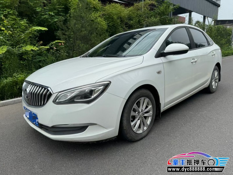 15年别克英朗轿车抵押车出售