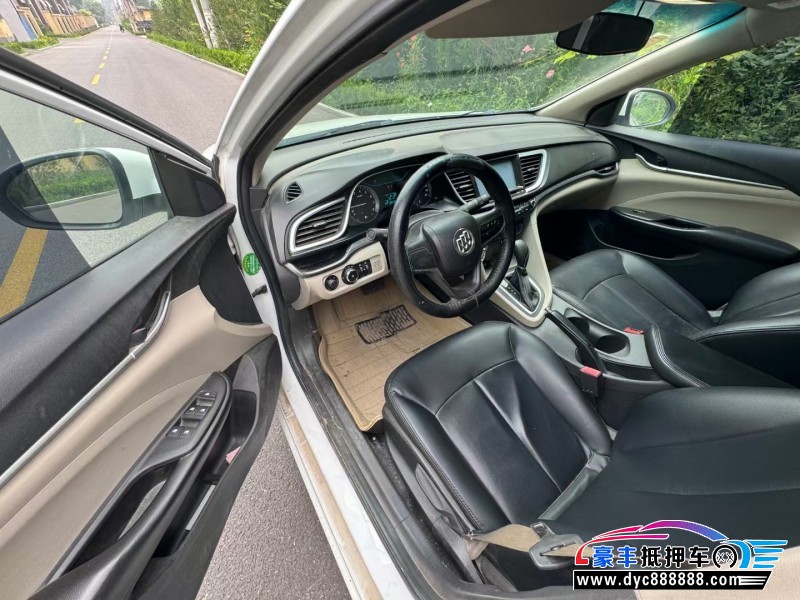 15年别克英朗轿车抵押车出售