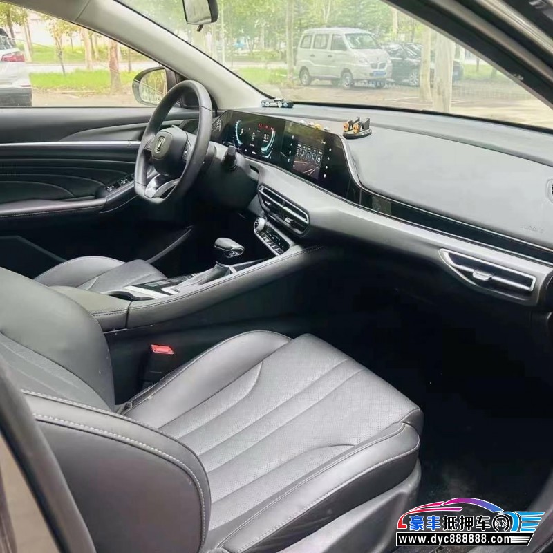 22年长安逸动轿车抵押车出售