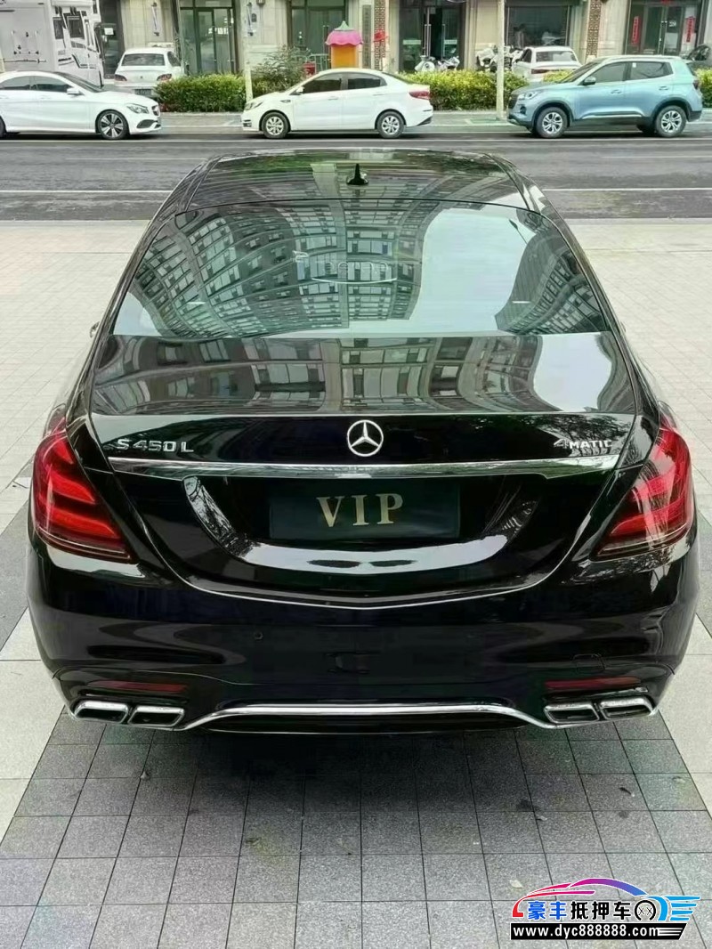 19年奔驰S轿车抵押车出售