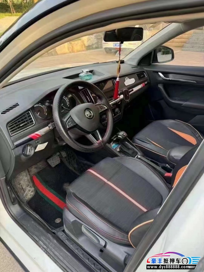 21年斯柯达柯米克轿车抵押车出售