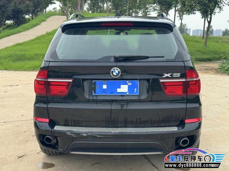 13年宝马X5轿车抵押车出售