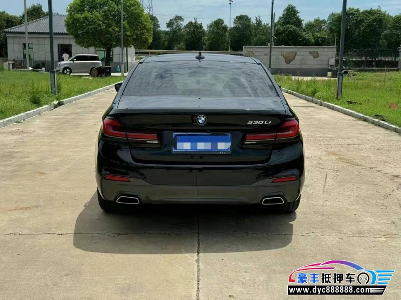 20年宝马5系轿车抵押车出售