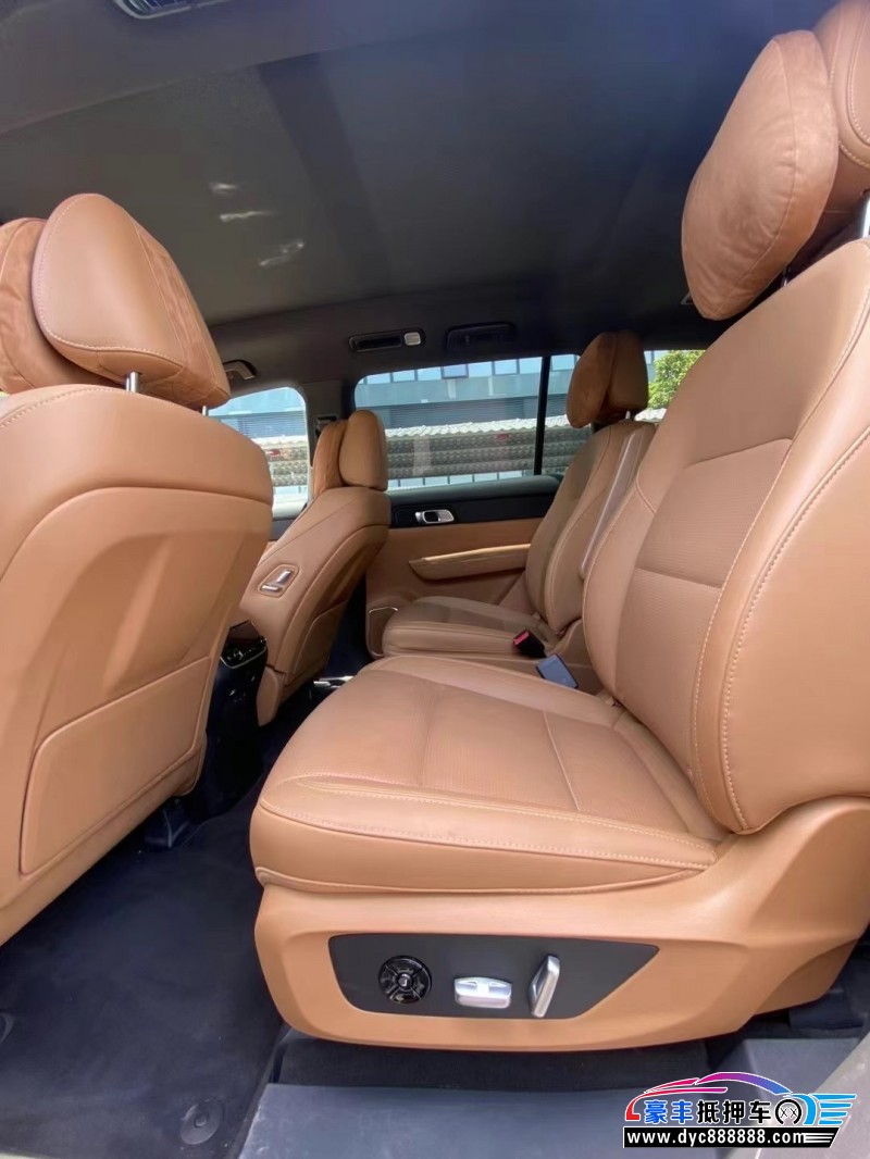 21年理想ONE轿车抵押车出售