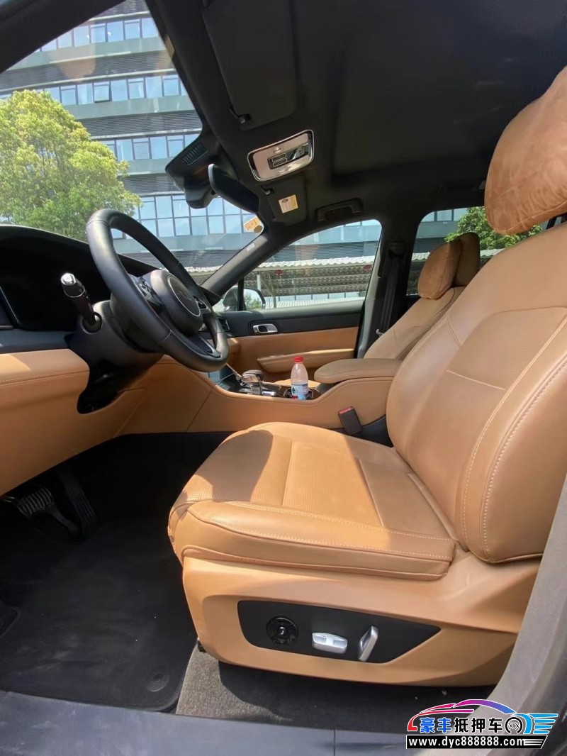 21年理想ONE轿车抵押车出售