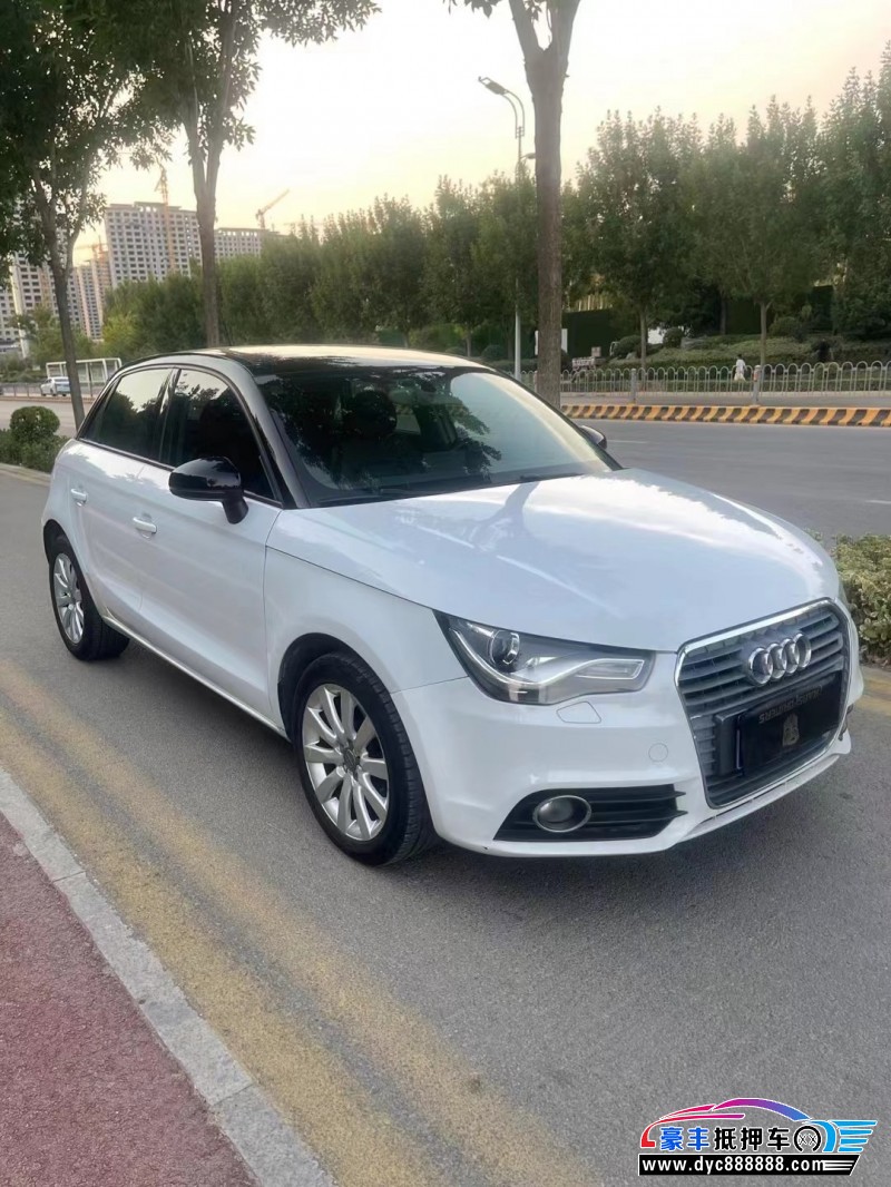 15年奥迪A1轿车抵押车出售