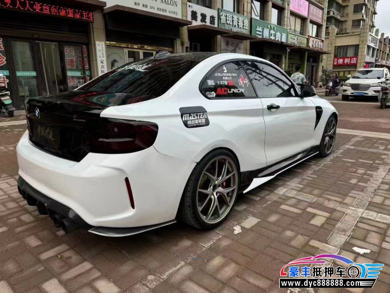 14年宝马2系轿车抵押车出售