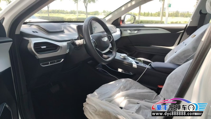 24年吉利几何轿车抵押车出售