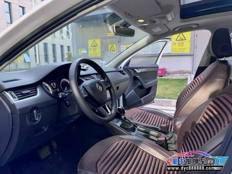 17年斯柯达明锐轿车抵押车出售