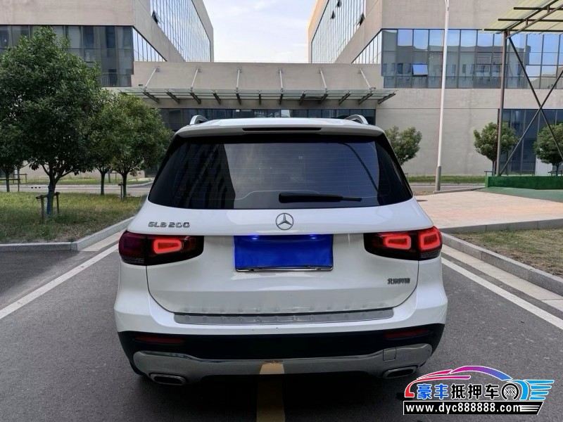 21年奔驰GLB轿车抵押车出售