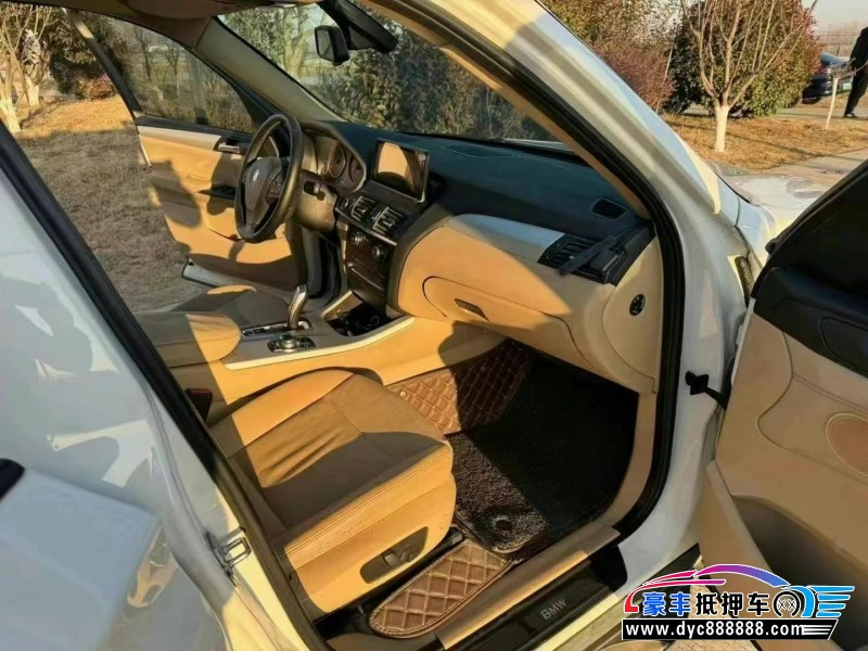 13年宝马X3轿车抵押车出售