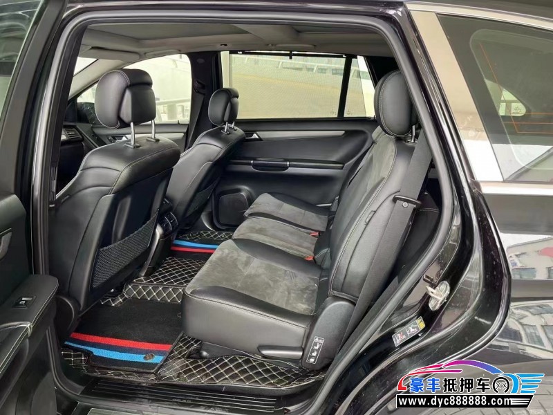 17年奔驰R轿车抵押车出售