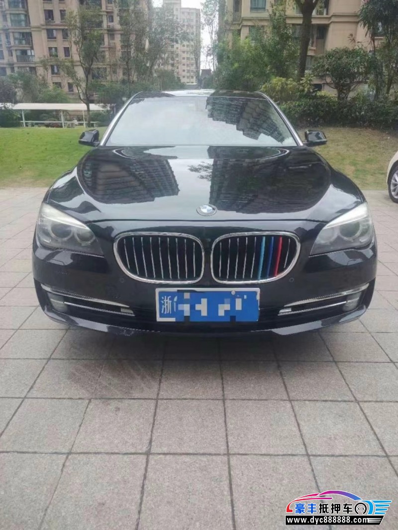 13年宝马7系轿车抵押车出售