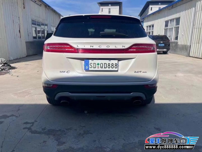 18年林肯MKC轿车抵押车出售