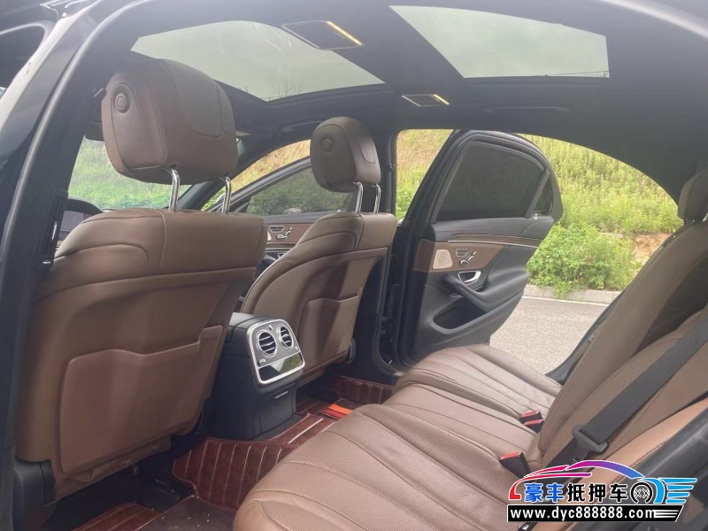 20年奔驰S轿车抵押车出售