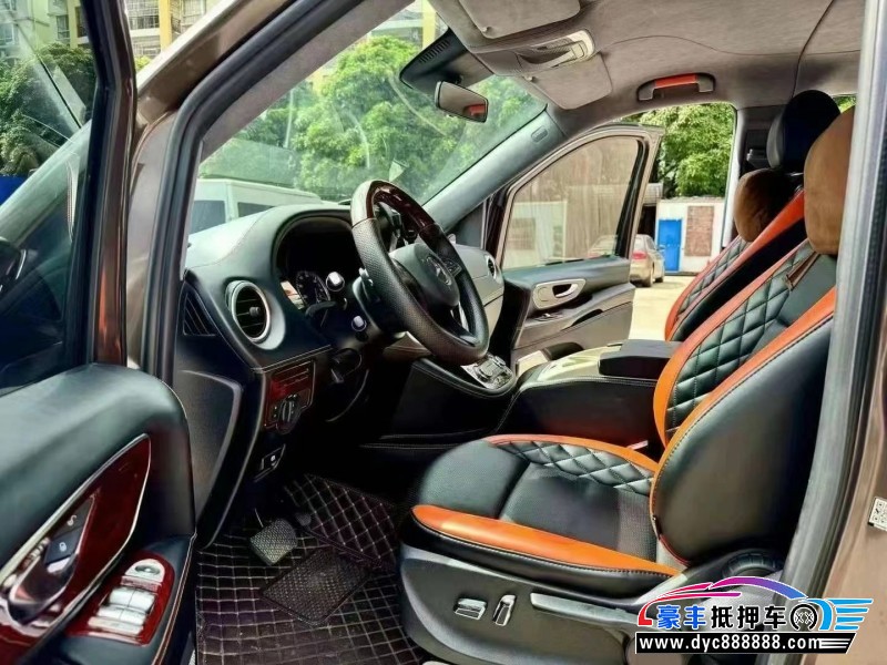 20年奔驰维特斯特轿车抵押车出售