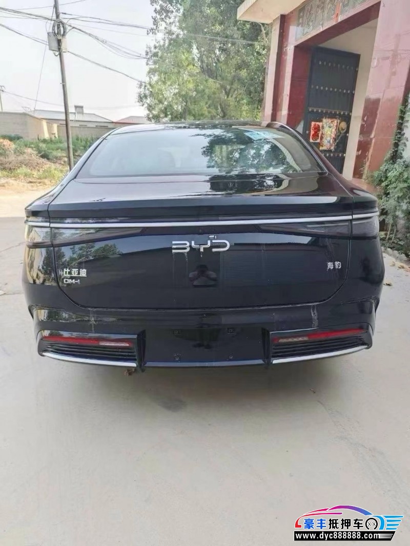 24年比亚迪海豹轿车抵押车出售
