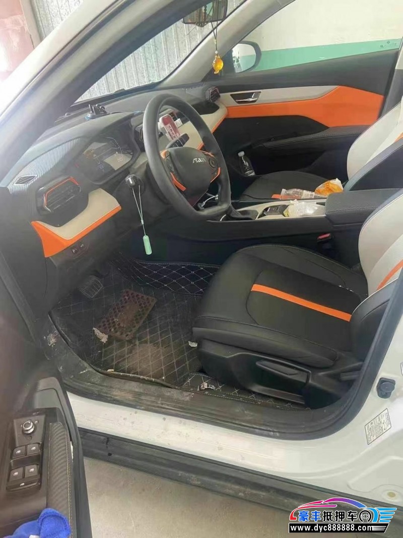 24年东风风神奕炫轿车抵押车出售