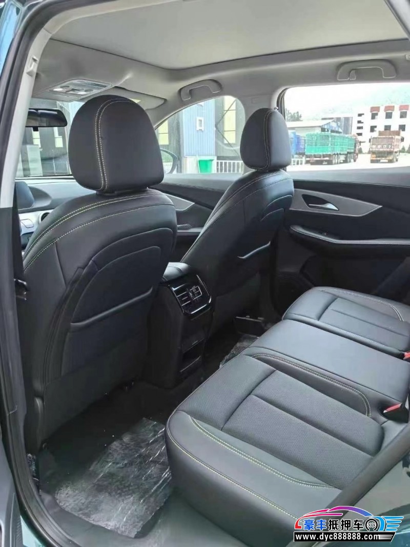 24年东风风行T5轿车抵押车出售