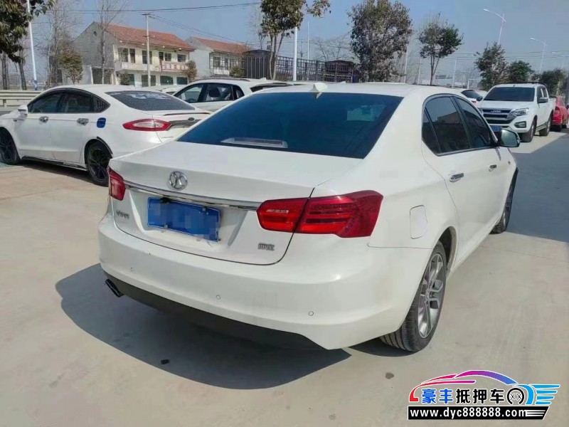 18年北汽绅宝D70轿车抵押车出售