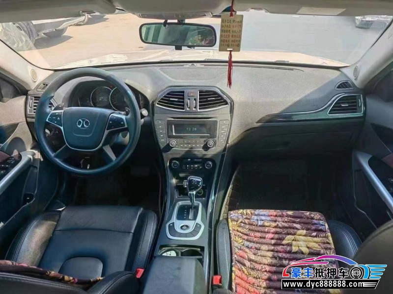 18年北汽绅宝D70轿车抵押车出售