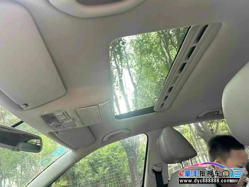 14年斯柯达明锐轿车抵押车出售