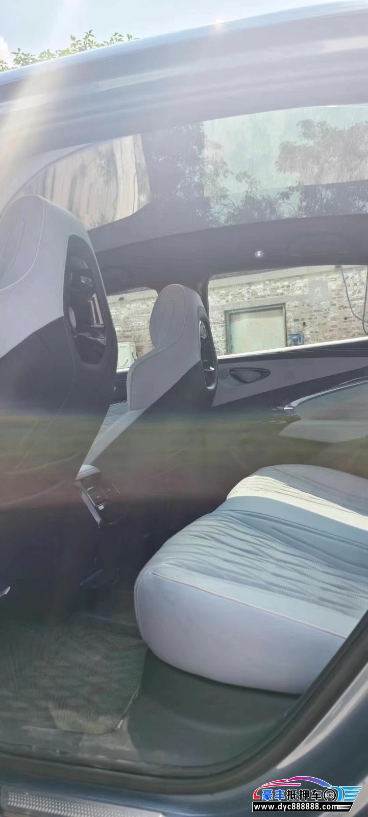 24年比亚迪海豹轿车抵押车出售