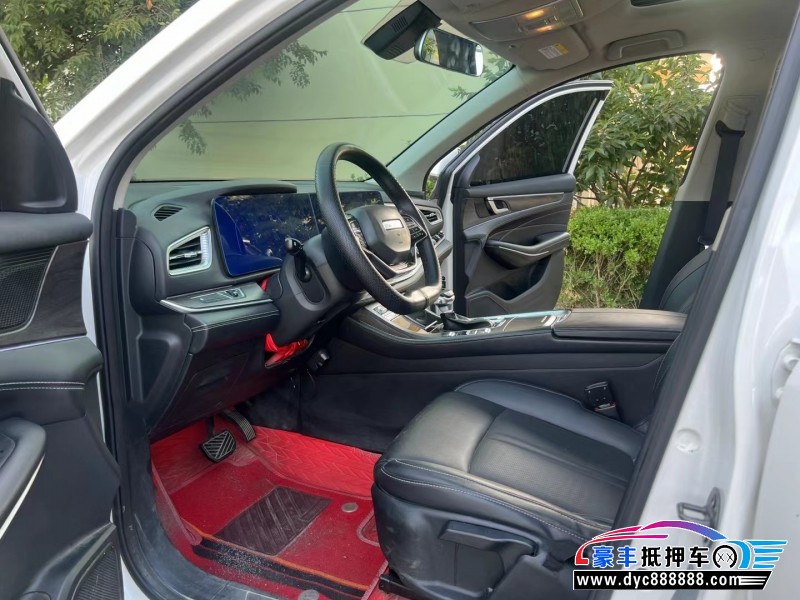 22年东风风光580轿车抵押车出售