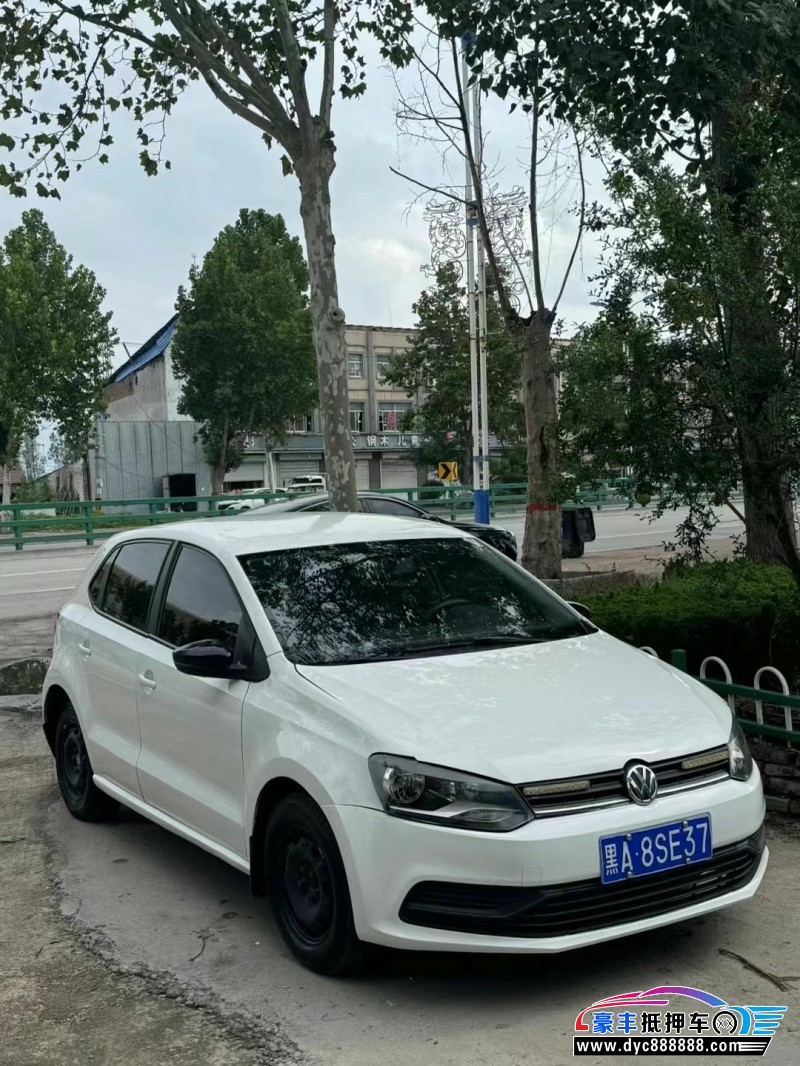 17年大众polo轿车抵押车出售