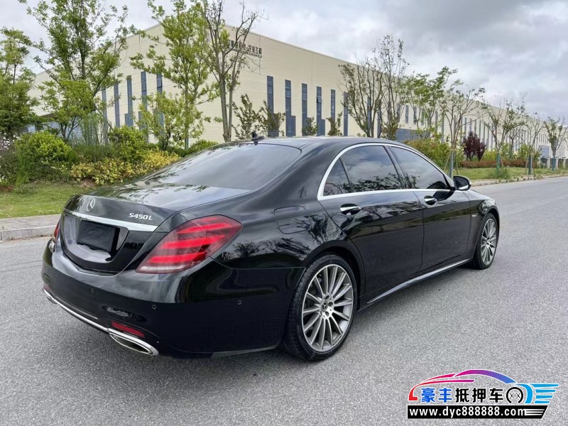 19年奔驰S轿车抵押车出售